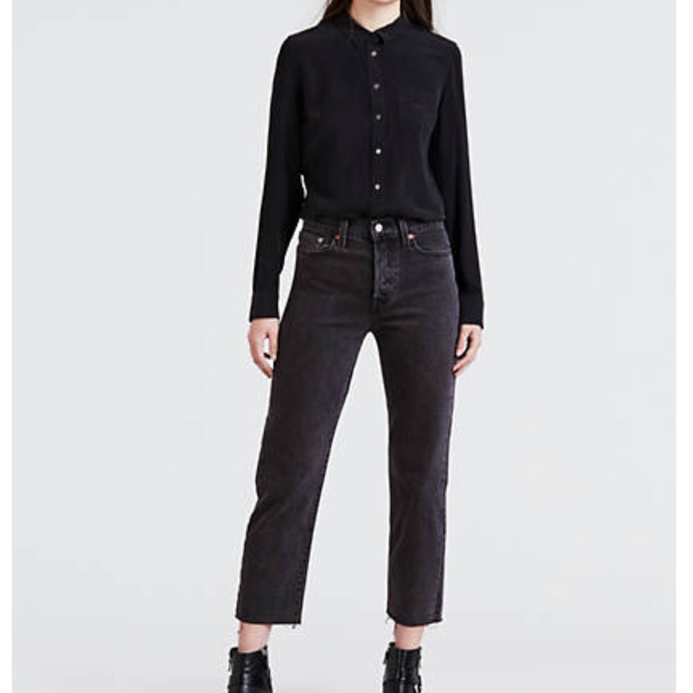 Levis NWOT Wedgie Straight Jeans Size 28